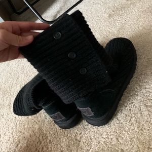 black uggs